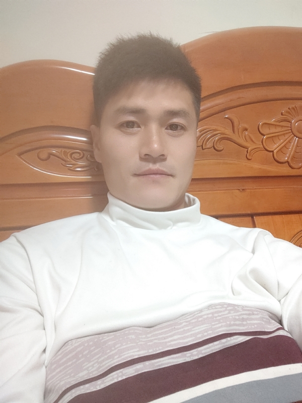网球罗的第四张照片--高安残疾人相亲网